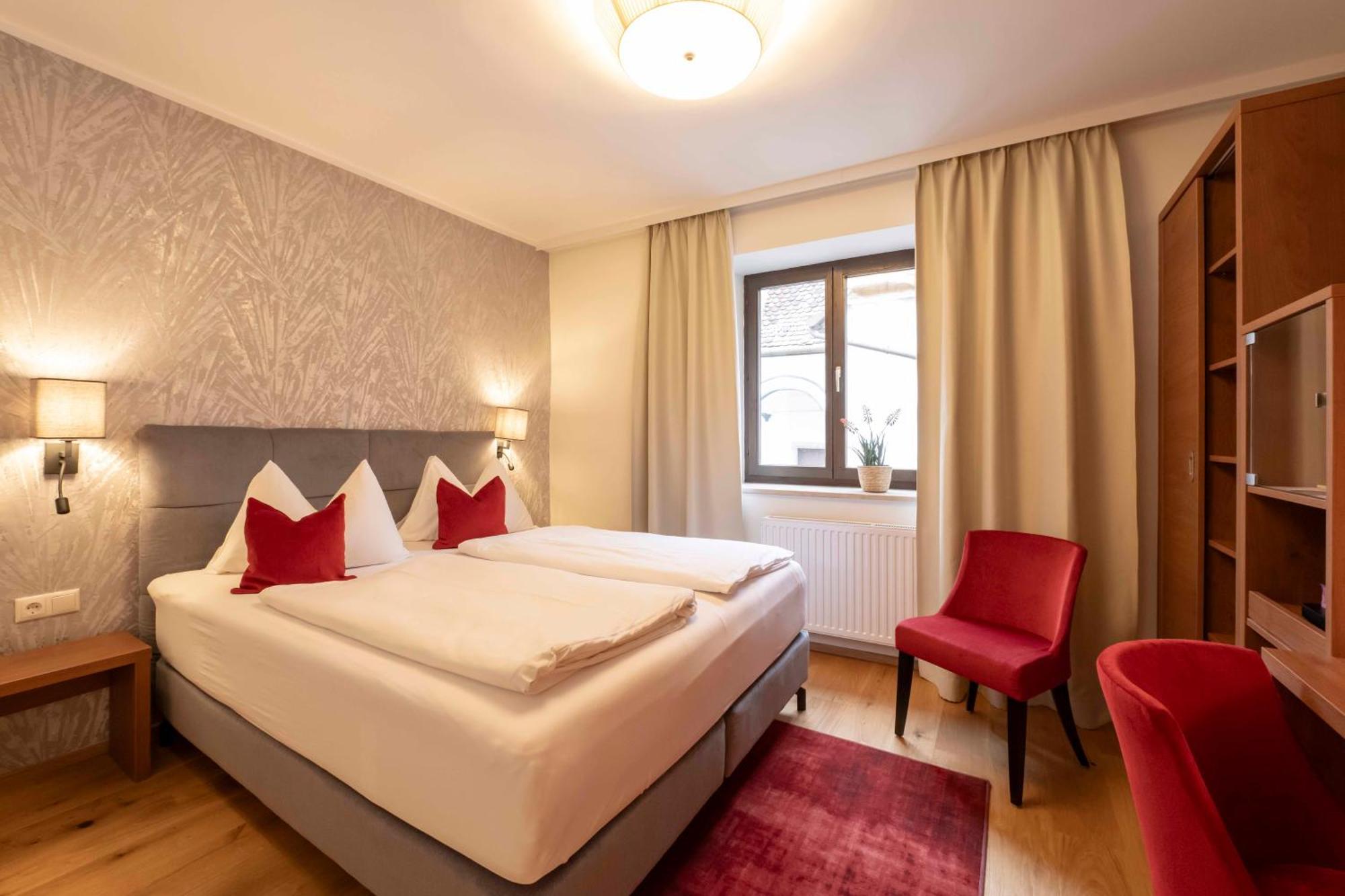 Hotel Mader Steyr Zewnętrze zdjęcie