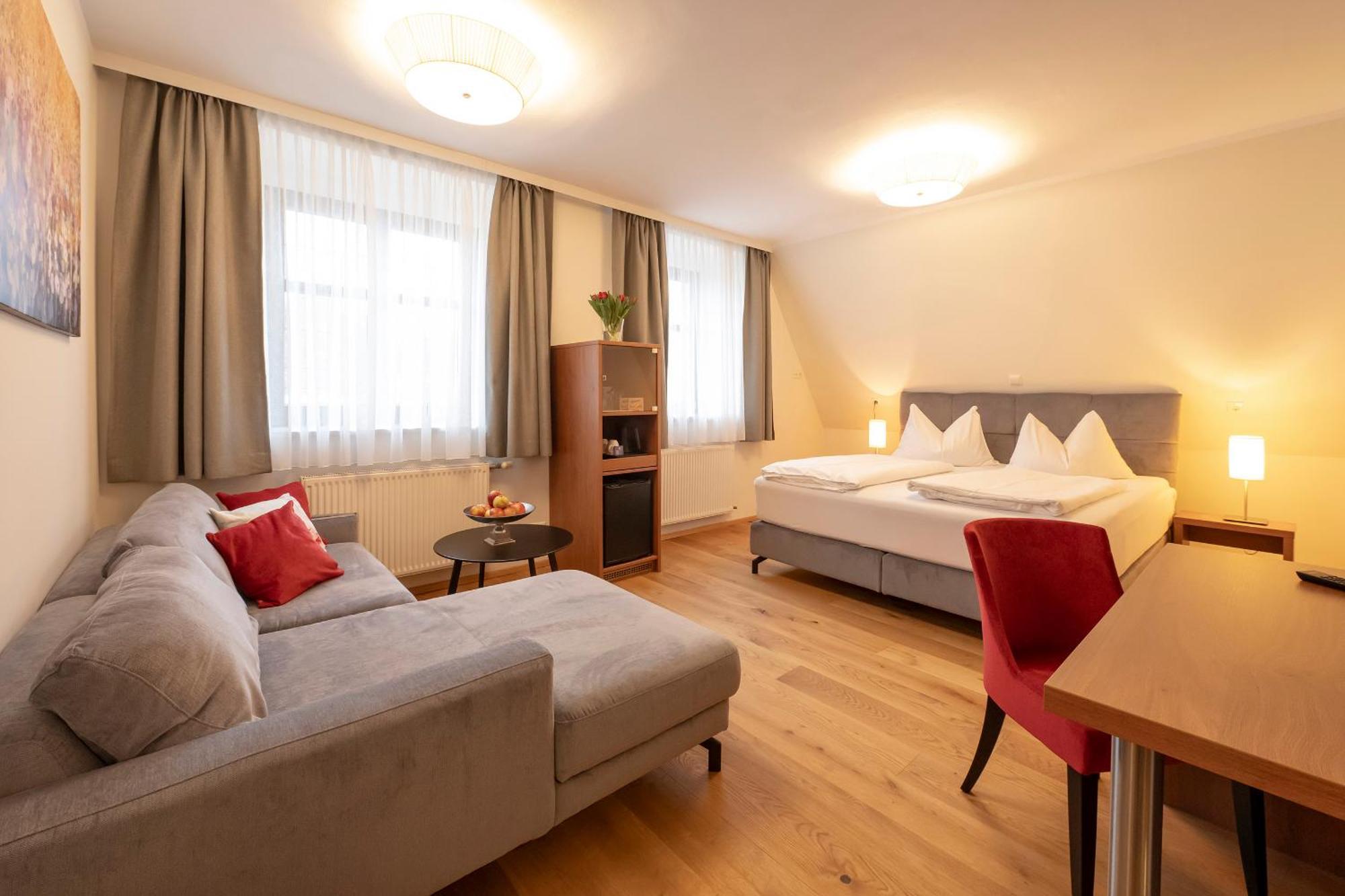 Hotel Mader Steyr Zewnętrze zdjęcie